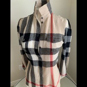Burberry Signature Button Down Blouse *Authenticity Guaranteed* Size XS